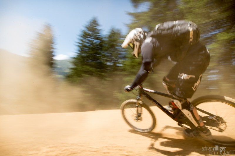 15_08_08_TrekBikeAttack-0986