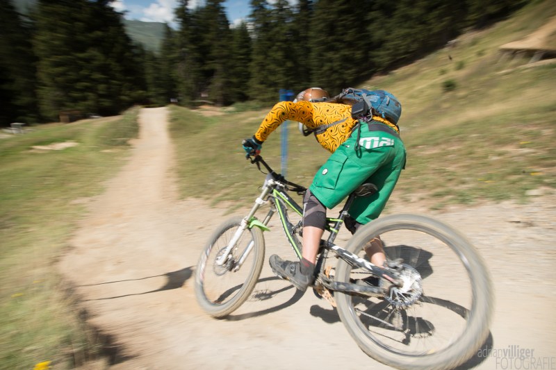15_08_08_TrekBikeAttack-1025
